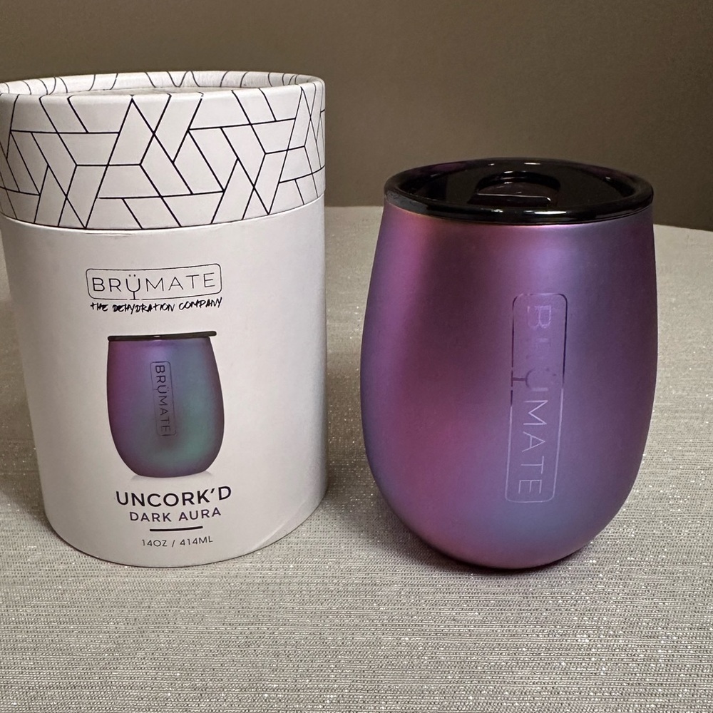 BrüMate Uncork'd Dark Aura UnCork’d XL BNIB